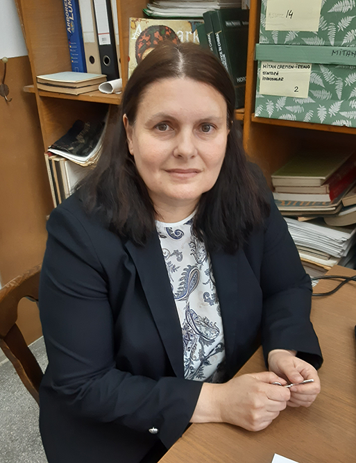 Dr. Carmen Mitan